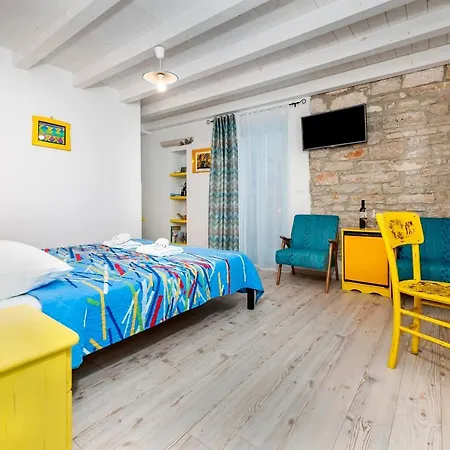 & La Casa Barbaro Konukevi Rovinj